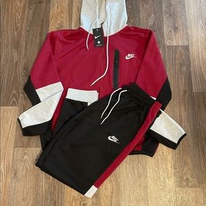 Nike Sweatsuit